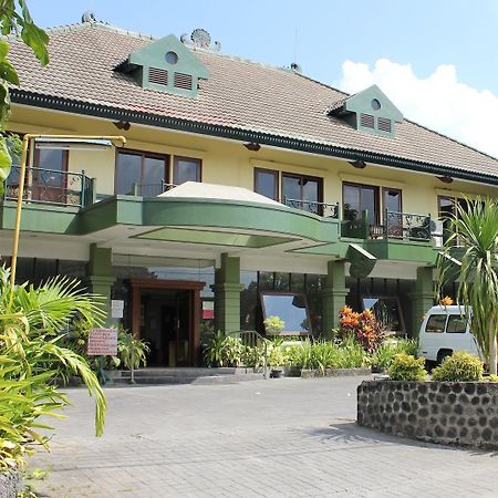 Hotel Winotosastro Garden Джок'якарта Екстер'єр фото